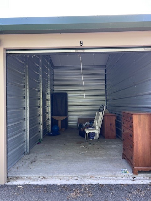 Auction Unit